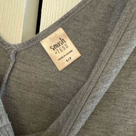 Smash and Tess x Jillian Harris Lakeside romper - Picture 4 of 5